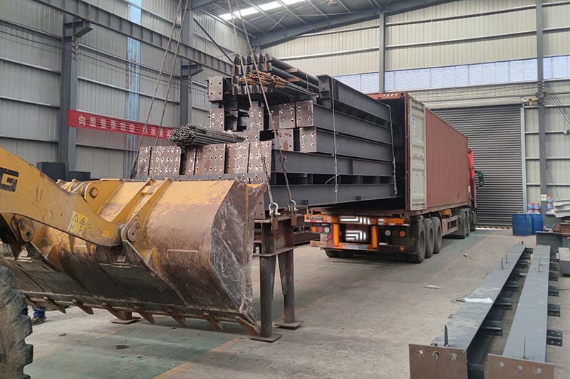 沧龙集团助力莫桑比克工业发展：双跨厂房项目顺利发货